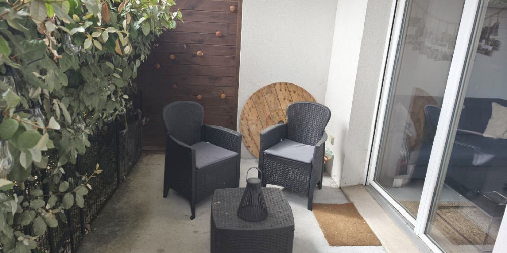 appartement à LA BREDE (33650)